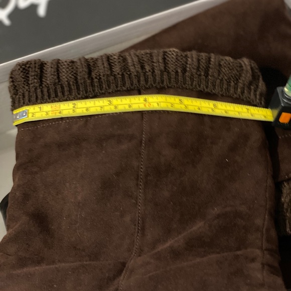 Qupid Brown Suede Knee High Boots W/cuff. New/box - Picture 11 of 11